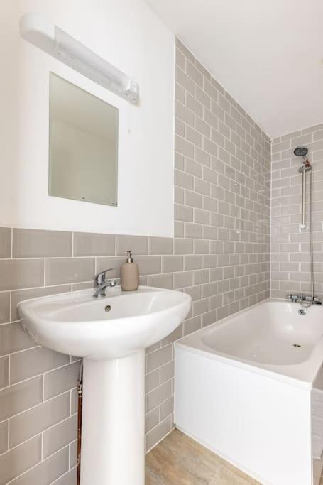 Streatham Apartment London Exterior photo